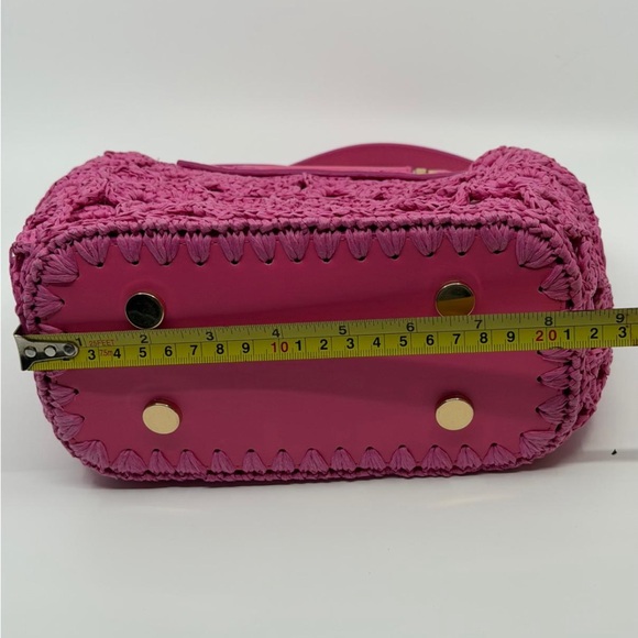 Hot Pink Crochet Crossbody Bag with Gold Handle handmade crochet bag - Picture 7 of 10